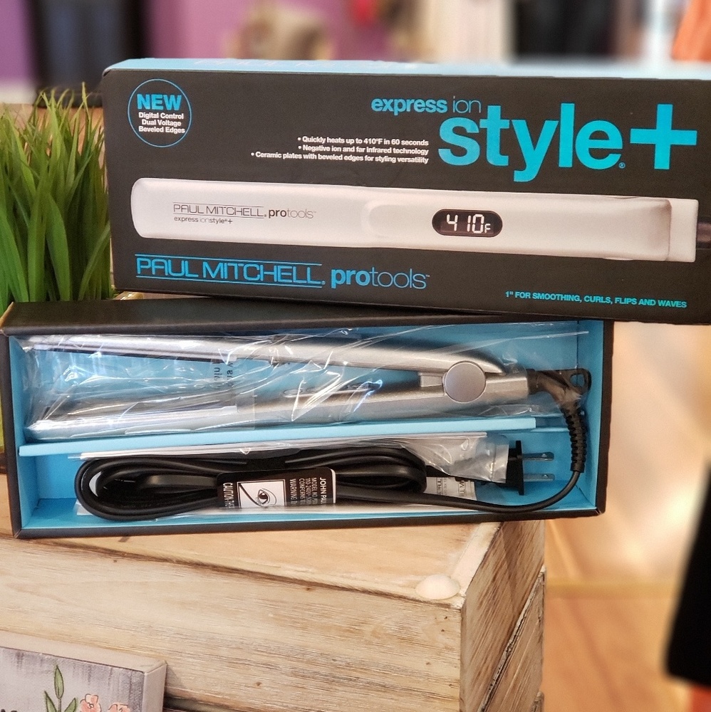Paul Mitchell Express Ion Style +